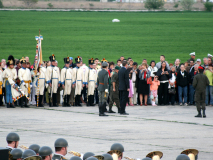 Bezirksvorsteher Norbert Scheed und Vizebürgermeister Dr. Michael Ludwig beim Abschreiten der Ehrenformation. Foto: Ing. Erwin Rössler.